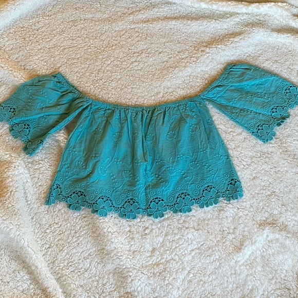 ❤️NWT❤️teal off the shoulder lace trim crop top - Picture 9 of 9